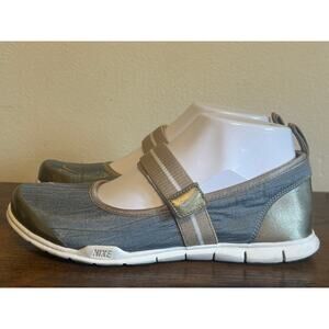 Nike Size 6.5 Mary Jane sneakers